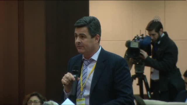 Davutoğlu: Türkiye, Terör Örgütlerine Karşı Alınacak Her Tedbirde İşbirliğine Hazırdır