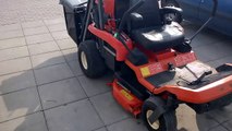 Kubota kosiarka GZD 15 zerowy skręt, wysoki wysyp. www.akant-ogrody.pl