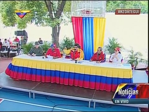 Maduro pide investigar 3 Abastos Bicentenario en Anzoátegui