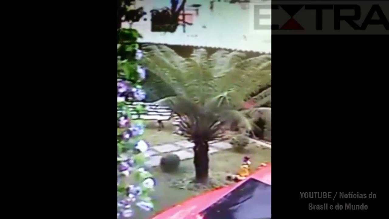 Vecinos de la ‘novia de Brasil 2014’ grabaron paliza