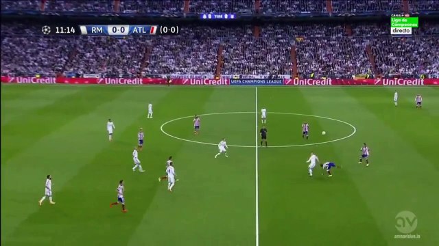 real madrid v. atletico Chicharito 1st chance