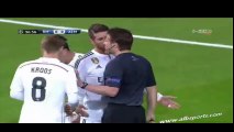Chicharito Nutmegs Miranda Real Madrid vs Atletico Madrid 2015 Champions League