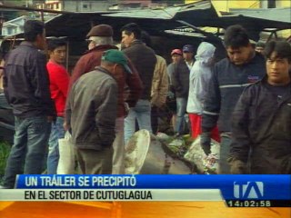 Tráiler sufrió accidente en el sur de Quito