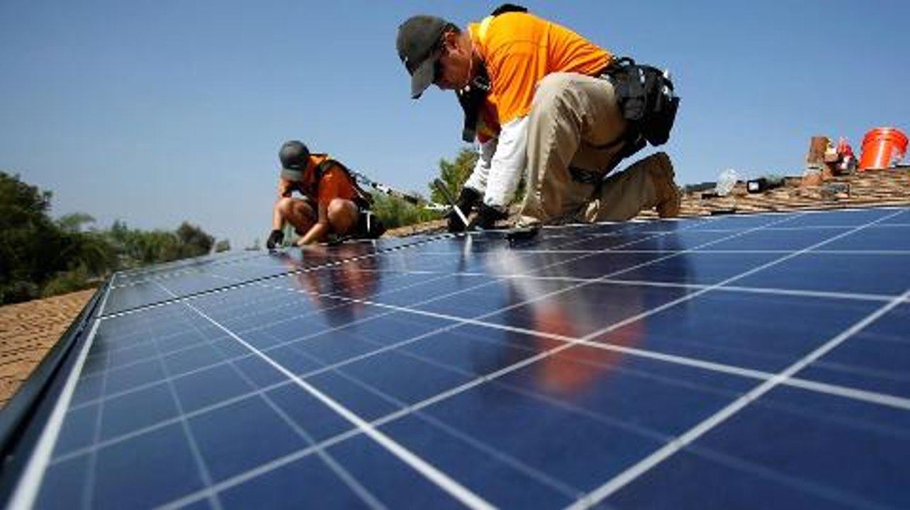 Smart Homes, Solar Power Break Up Energy Monopoly