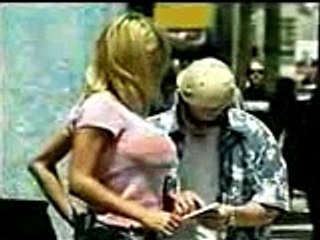 Bob suddenly go about girl