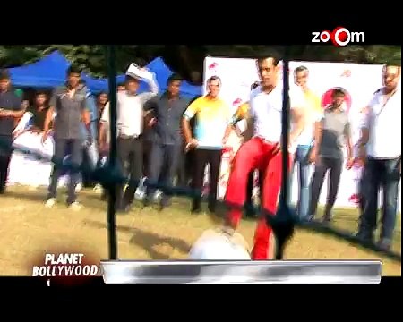 Salman Khan Goes Cycling On The Sets Of 'Prem Ratan Dhan Payo' Bollywood News HD