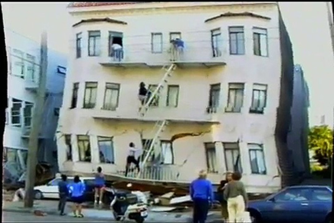 1989 Loma Prieta Earthquake - Marina District