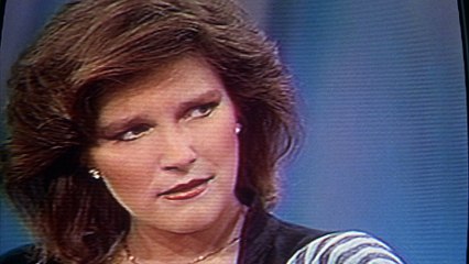 Сбрось маму с поезда (комедия, криминал)