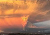 Volcano Calbuco Erupts in Chile