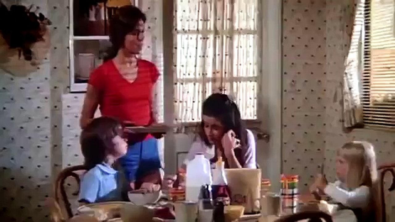 Poltergeist (1982) - Original Trailer