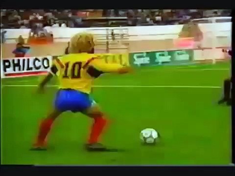 El Pibe Carlos Valderrama (sus mejores jugadas)