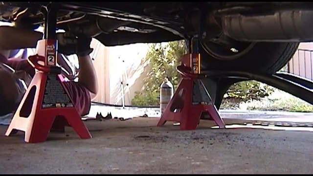 Mazda 626 - Oil Pan Gasket Replacement