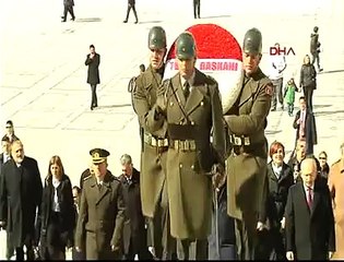 Devlet erkanı Ata'nın huzurunda