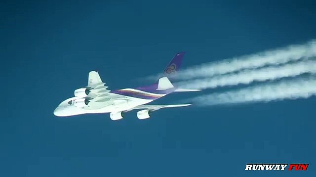 Big surprise!!! Thai Airways A380 & ANA B747 Parallel Flight On the sky ของการบินไทยที่ปรากฏก็