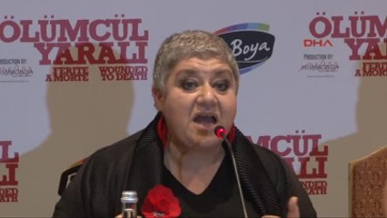 Ünlü Kadınlar, Kadına Şiddete Dur Demek İçin Sahnede 1