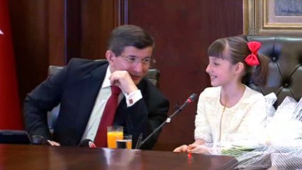 Davutoğlu "Çocuk Kabine Üyeleri"Ni Kabul Etti (4)