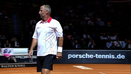 Agassi i Muster nadal w formie
