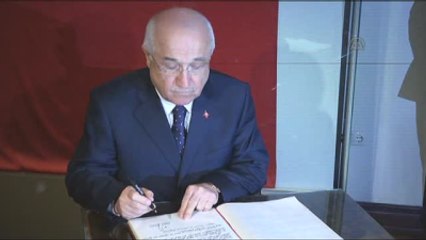 Birinci Türkiye Büyük Millet Meclisi'nde Anma Töreni - Protesto