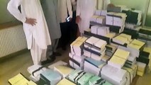 Imran Khan & Other PTI Leaders In A Secret Room with Rigging Proofs, Exclusive Video