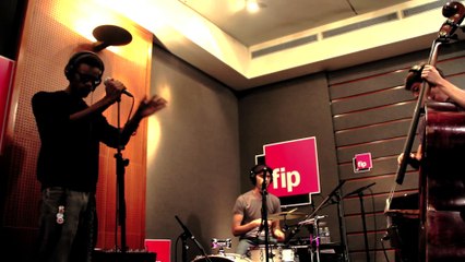 Charles X : Brown live @ FIP