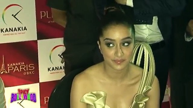 Shraddha Kapoor breaks a Jaguar for Luv Ka The End promotions HD