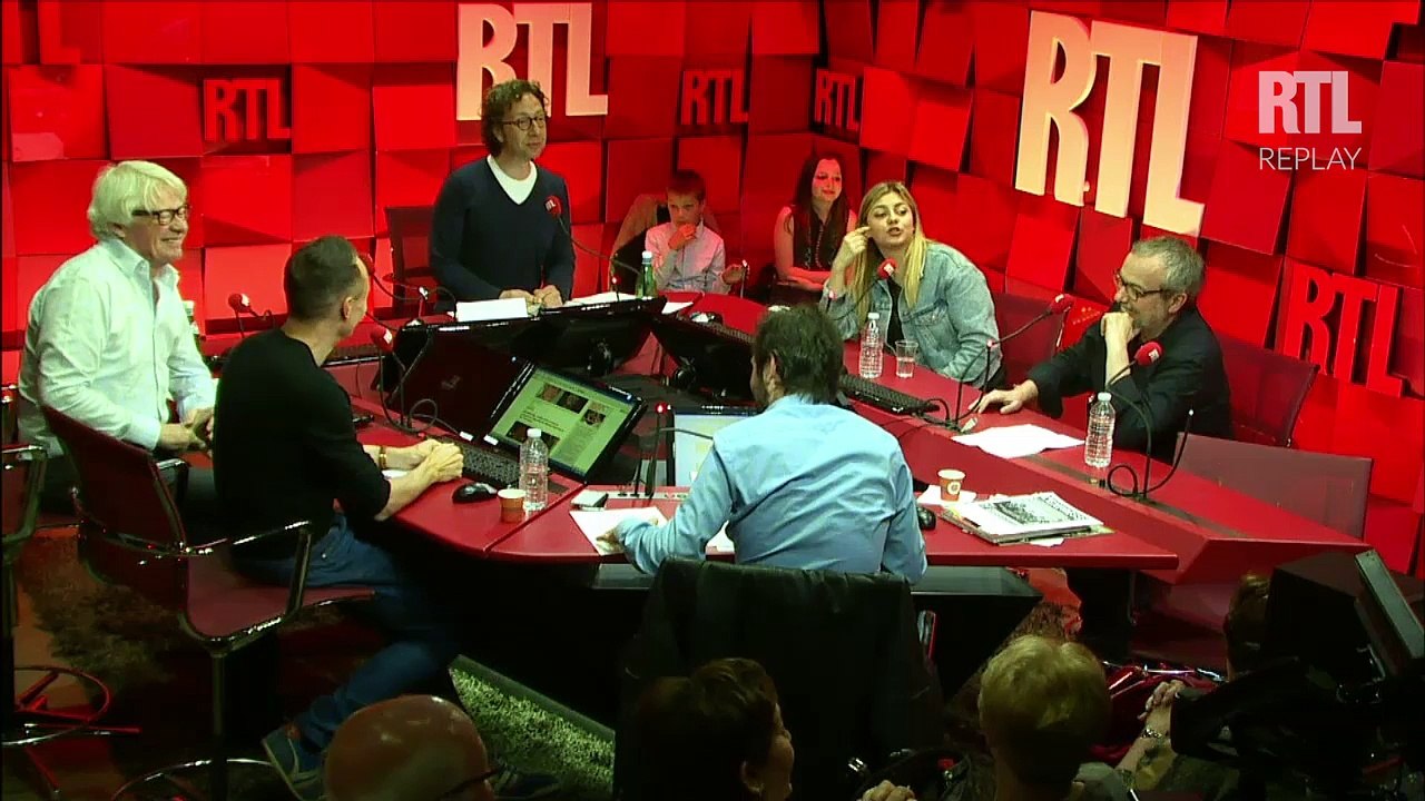 Stéphane Bern reçoit Louane Emera dans A La Bonne Heure du 23-04-2015 Partie 3