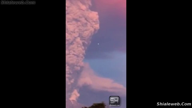 OVNI UFO OBJETO VOLADOR NO IDENTIFICADO EN VOLCAN CALBUCO CHILE UN PLATILLO VOLADOR LUMINOSO APARECE ANTE VARIOS SKYWATCHERS COMPILACION DE VARIOS VIDEOS DE LA ZONA ABRIL 2015