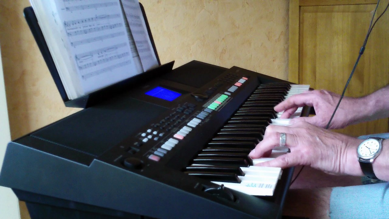 Spanish eyes  COVER Keyboard