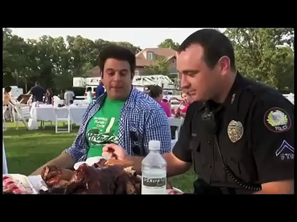 Man v. Food Osborne Family Farm BBQ in Little Rock video Dailymotion