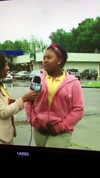 Elle se fait pipi dessus lors d'une interview en direct