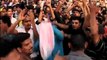 Dunya News - Karachi: MQM, PTI workers clash in Karimabad, PTI flag burnt