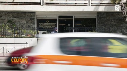 En Grèce, la réintégration des fonctionnaires au programme