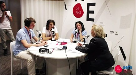 Michèle Jacob-Hermès de TV5MONDE au micro de la webradio AEFE