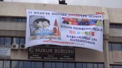 Konya'da CHP'den Başbakan Davutoğlu?na Karikatürlü Eleştiri