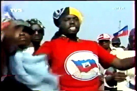 GADE Wilmé chef gang cité soleil haiti manifeste pour le retour de Jean-Bertrand Aristide