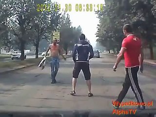 Bójka na środku ulicy 2014