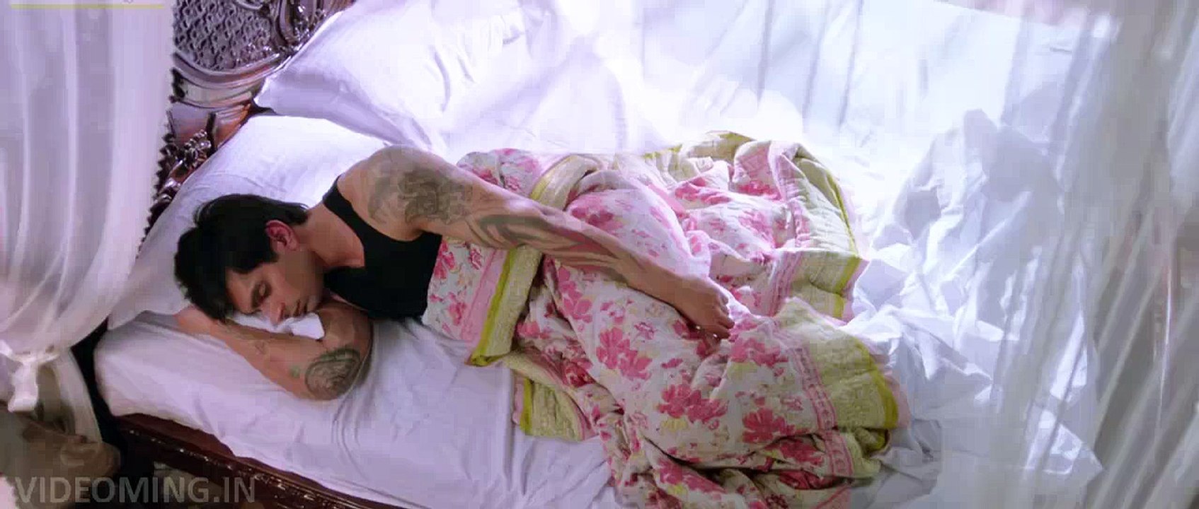 Bipasha Basu Hot Scene In Alone Full HD