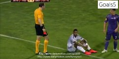 Jermain Lens RED Card Fiorentina 0 - 0 Dynamo Kiev Europa League 23-4-2015