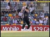 Adam Gilchrist smashes Australia - not fake! Awesome viewing