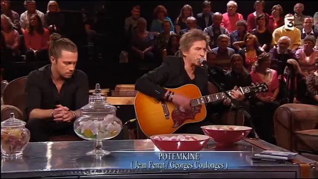 Hubert-Félix Thiéfaine - Potemkine (reprise de Jean Ferrat) - live - Du côté de chez Dave (France3) - Avril 2015