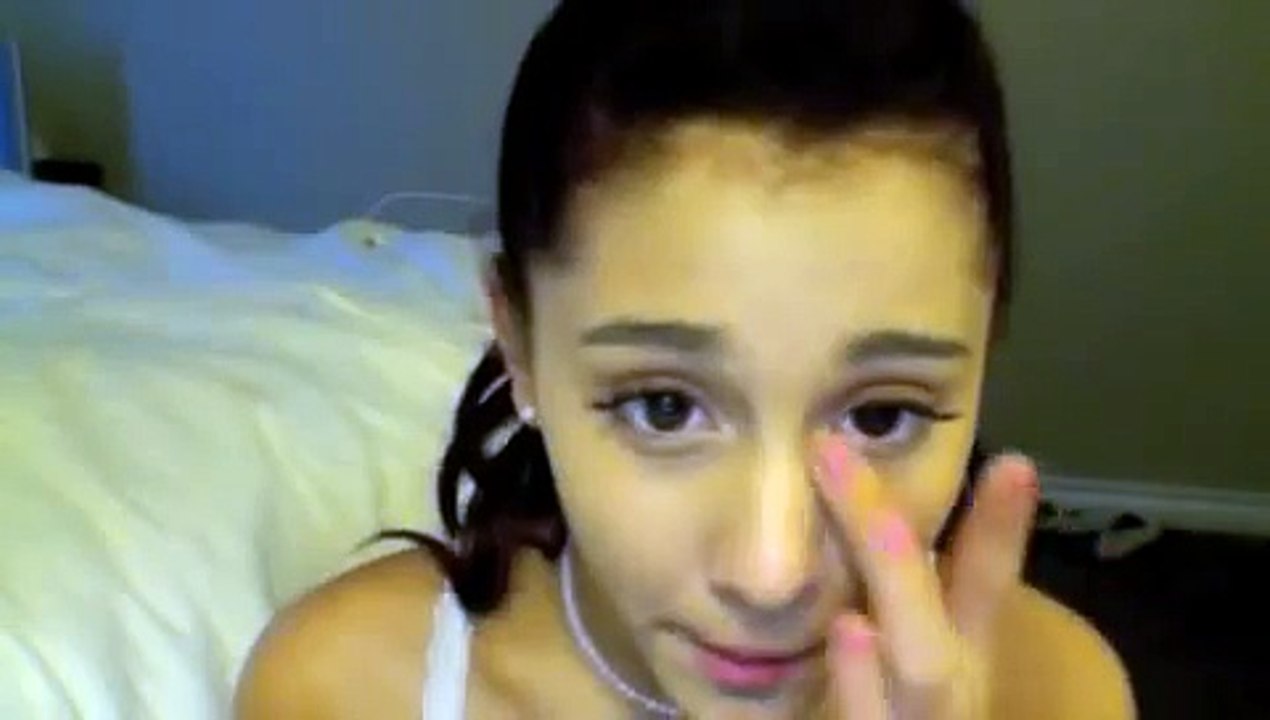 Makeup tutorial by Ariana Grande (I don't know how to do make up)