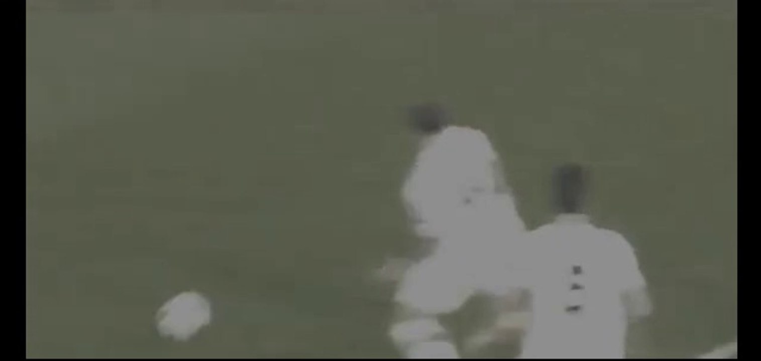 Callejòn 1:0 goal - SSC Napoli vs VfL Wolfsburg - Europa League 23/04/2015