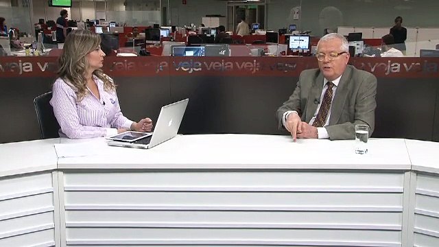 Caiado resiste, mas DEM deve cair nos braços do PTB de Collor