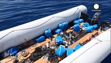 Біля берегів Лівії врятували понад дві сотні нелегалів