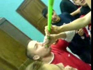 Afont avec deux trompettes, kami