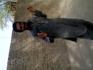 Very very funny dance video by a Majnu , deewana  and mad boy ..SilkyFun.com