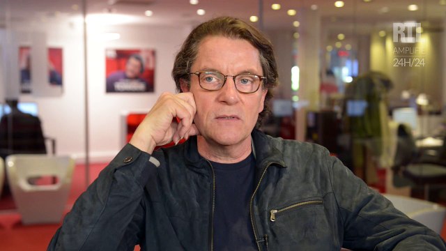 Ce nouvel album a mis du temps à naître , confie Francis Cabrel