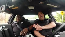 Cops singing pop songs in their car : so hilarious!