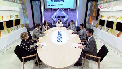 Media persuades women to change themselves 미디어매체가 여성들이 성형하게 만든다
