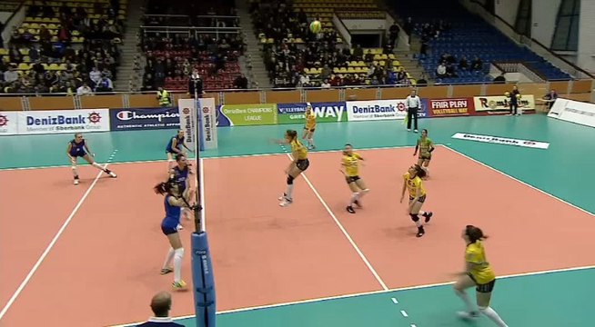 Volley LDC F - Nantes éliminé par le Stiinta Bacau